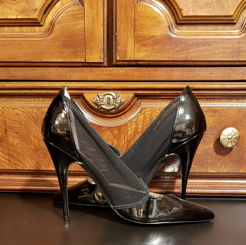 COPY - Shoe by Colin Stuart